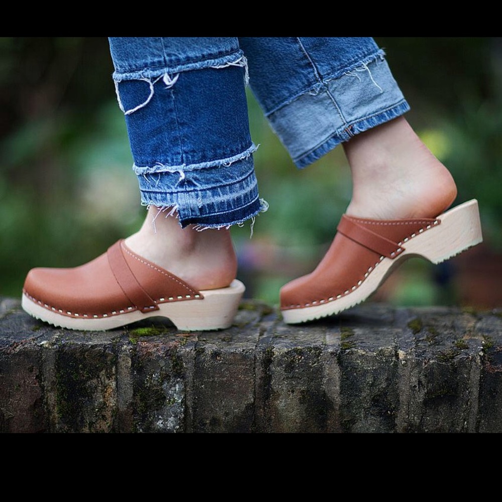 Size 39 Lotta Wooden Clogs